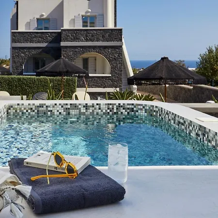 Aparthotel Epicenter Luxury Messaria (Santorini)